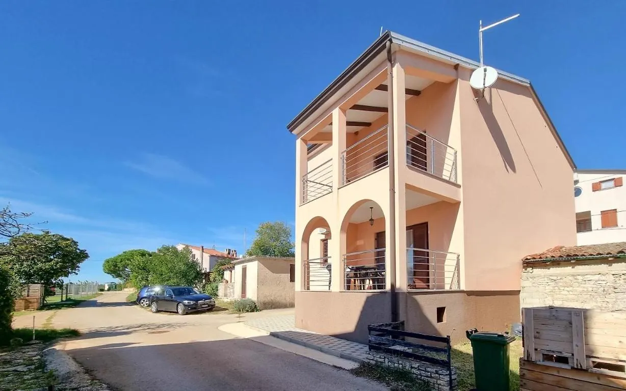 Lucijana Apartment Novigrad  Croatia