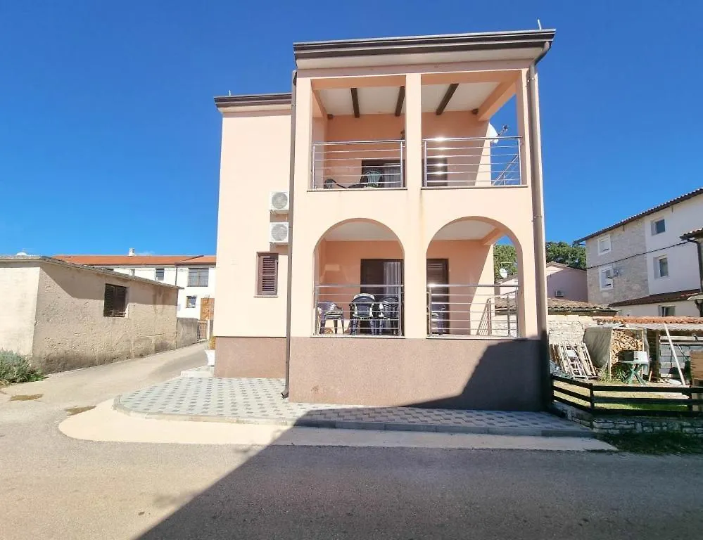 Lucijana Apartment Novigrad  0*, Novigrad (Istria)