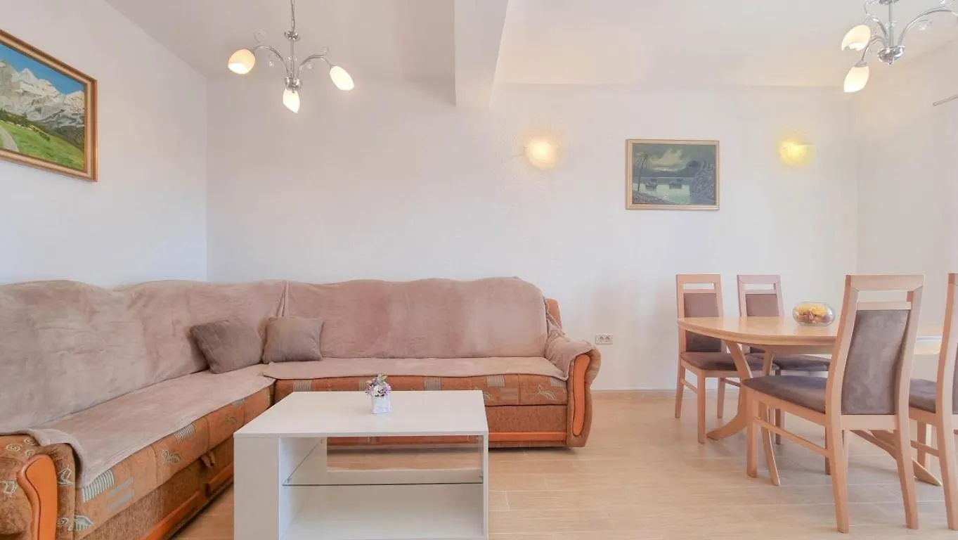 Lucijana Apartment Novigrad  Novigrad (Istria)